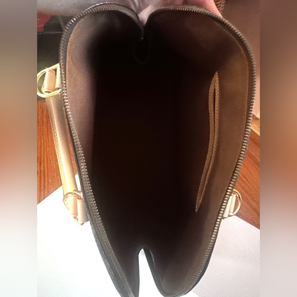 Louis Vuitton Alma PM - Picture 8 of 10
